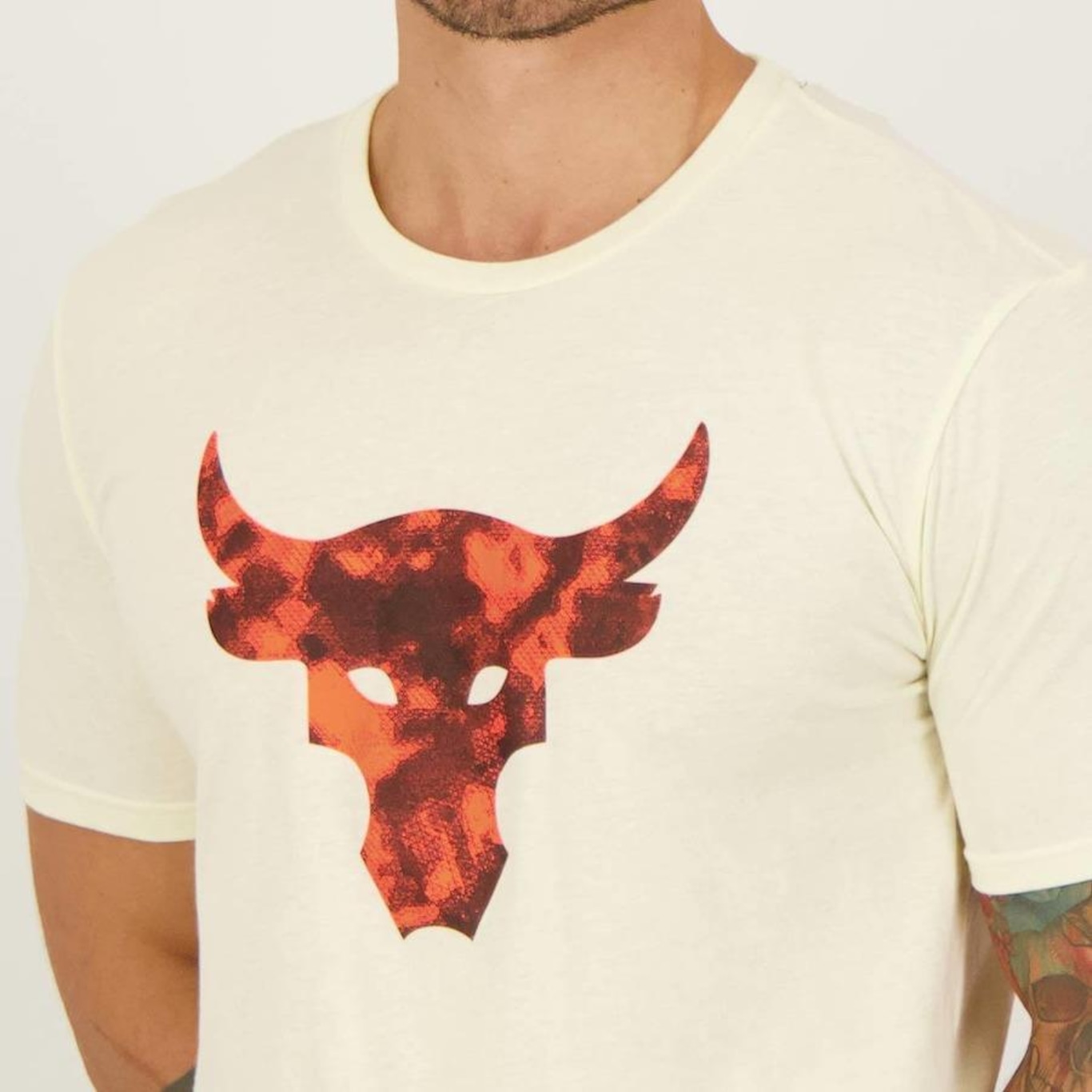 Camiseta Under Armour Project Rock Brahma Bull - Masculina - Foto 4