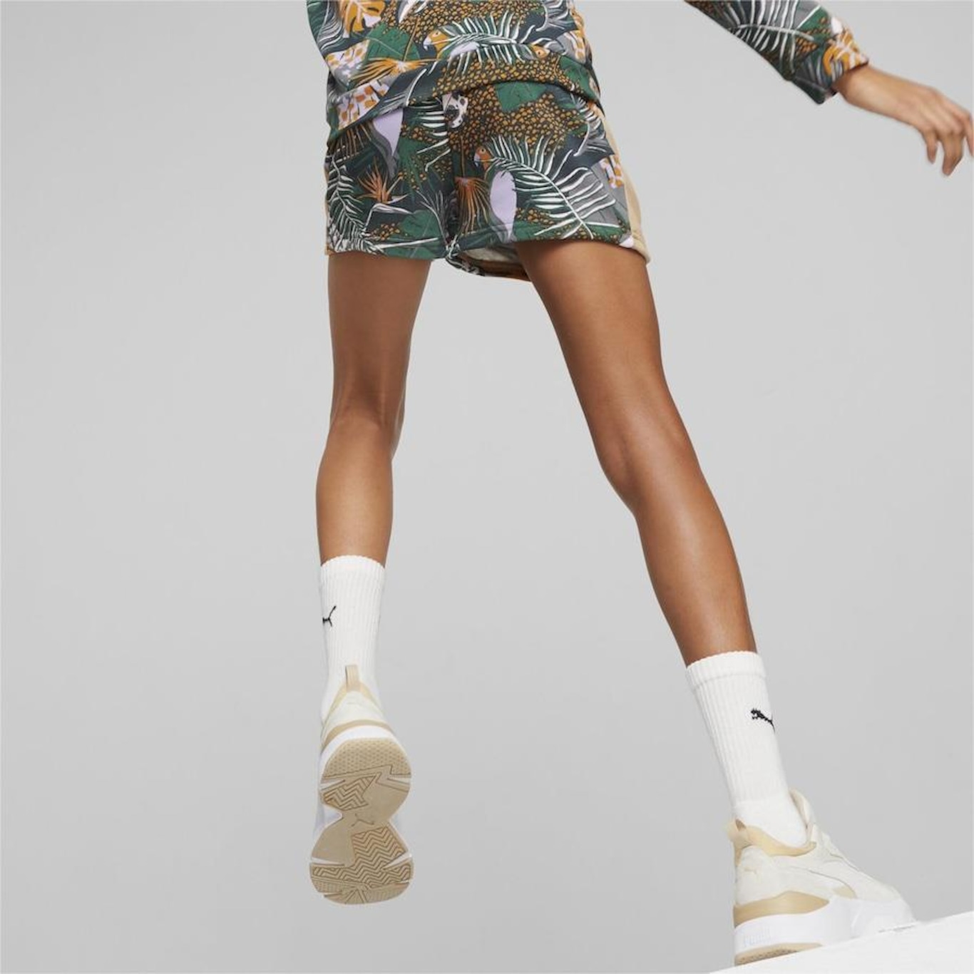 Shorts Puma T7 Vacay Queen Printed Terry - Infantil - Foto 6