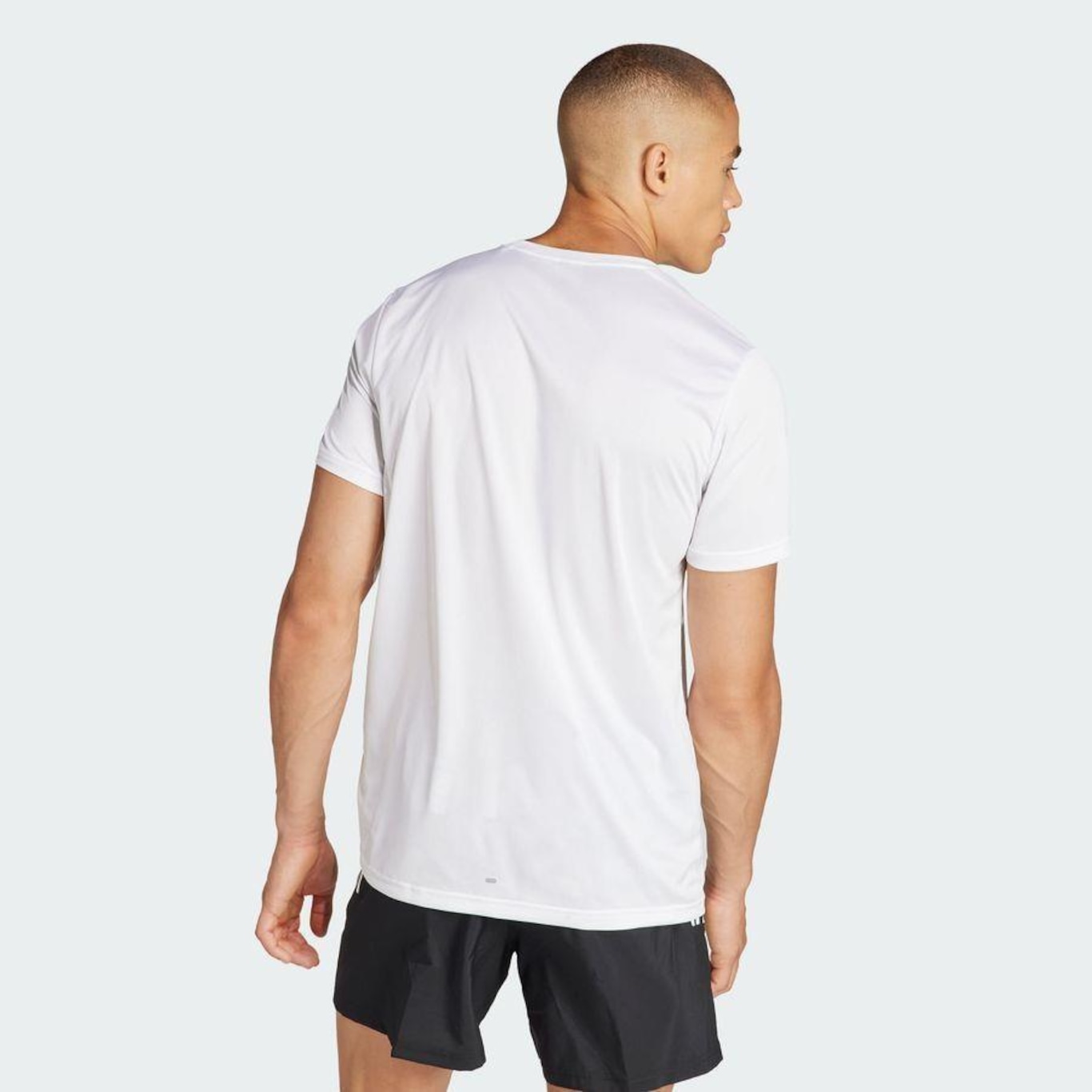 Camiseta adidas Run It Tee - Masculino - Foto 4