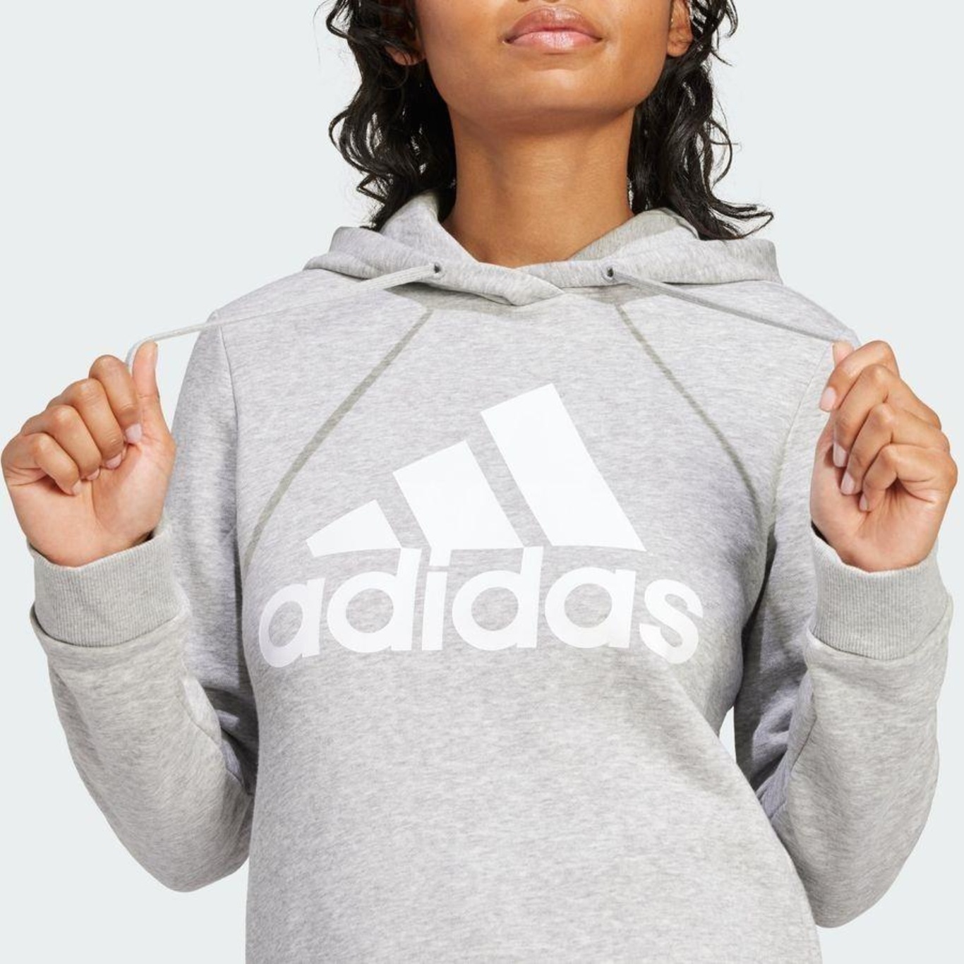 Blusão de Moletom com Capuz adidas Fleece Capuz Essentials Logo - Feminino - Foto 6