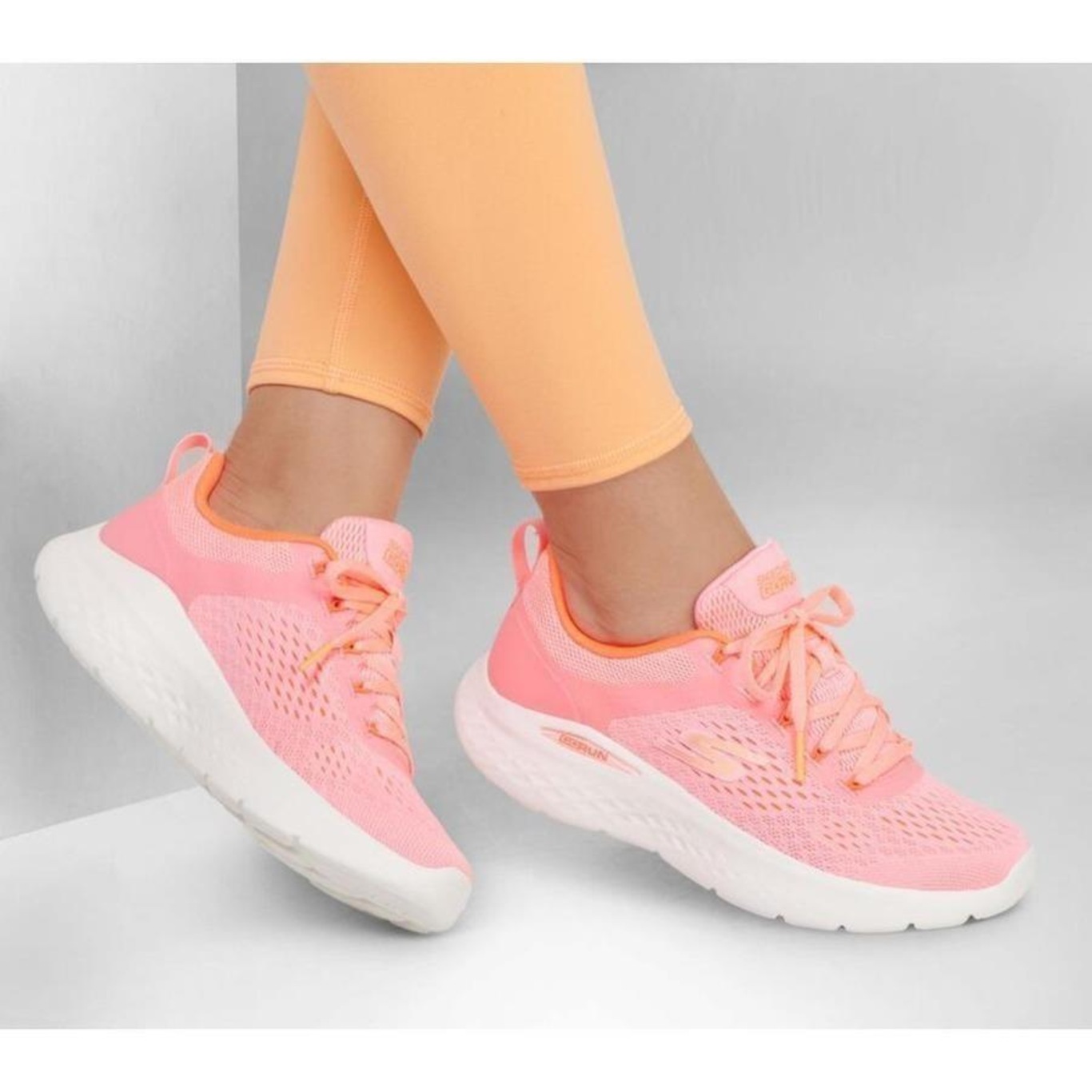 Tênis Skechers Go Run Lite - Feminino - Foto 4