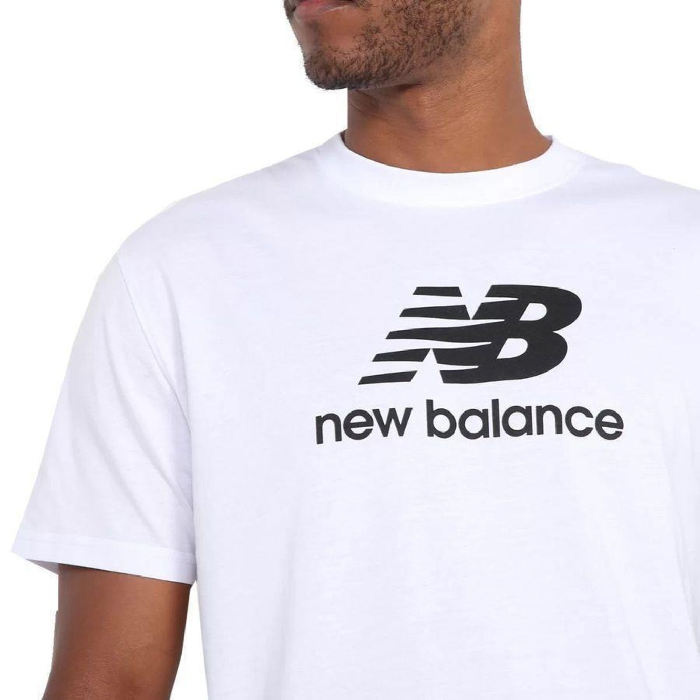 Camiseta New Balance Essentials - Masculina - Foto 3