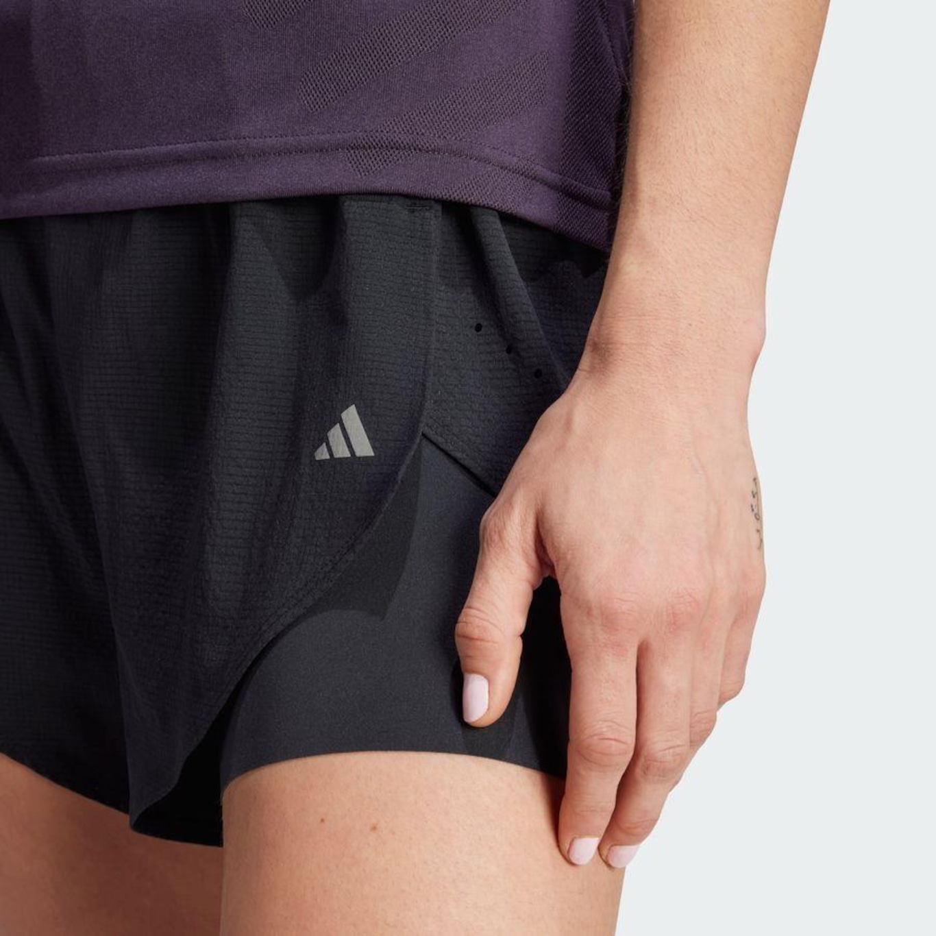 Shorts adidas D4T Hiit 2In1Sh - Feminino - Foto 6