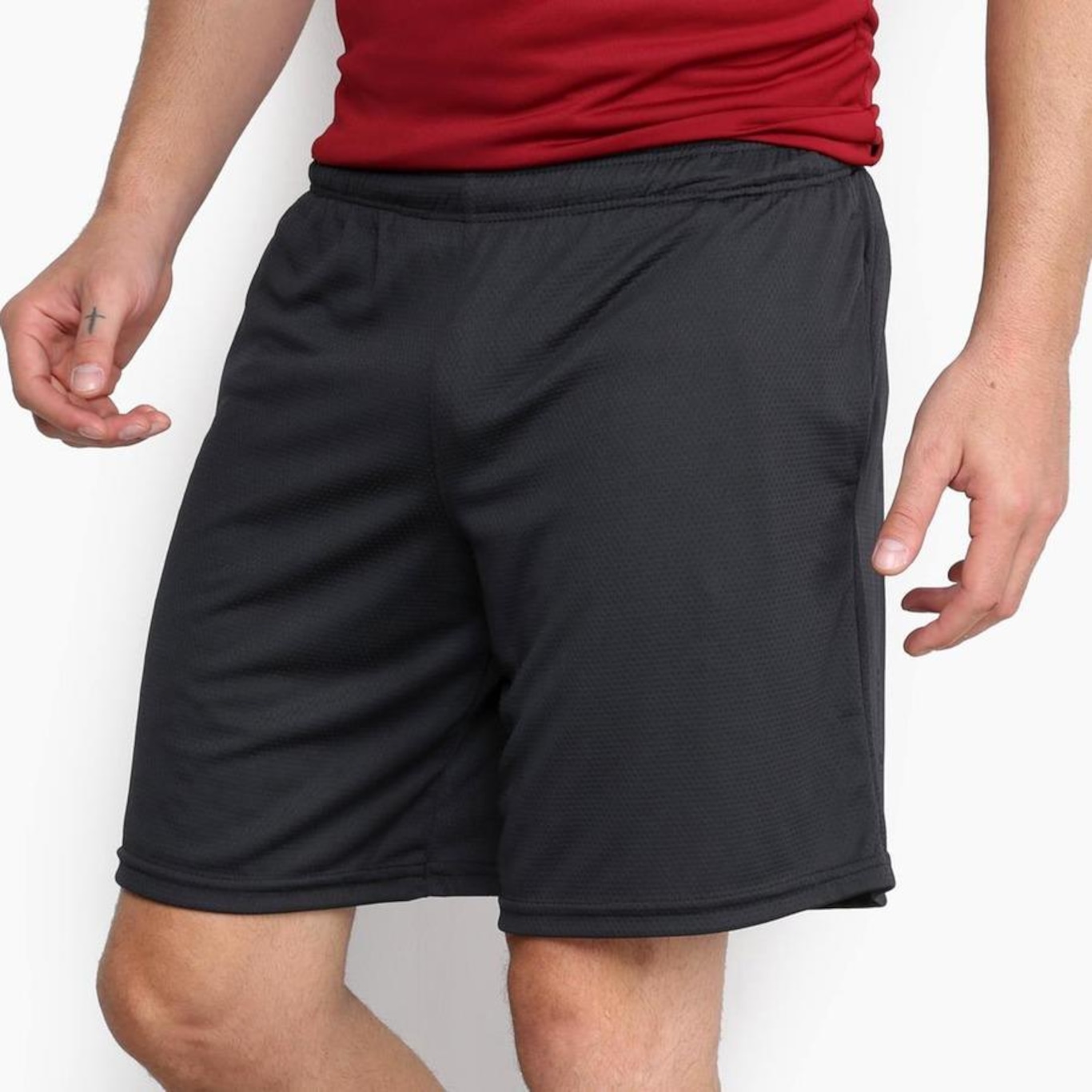 Bermuda Under Armour Tech Mesh - Masculina - Foto 1