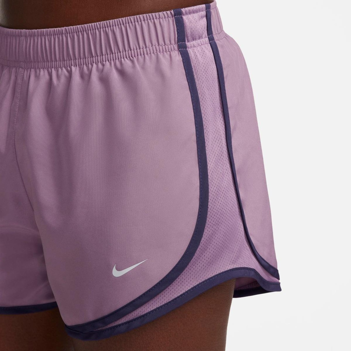 Short Nike Tempo - Feminino - Foto 5