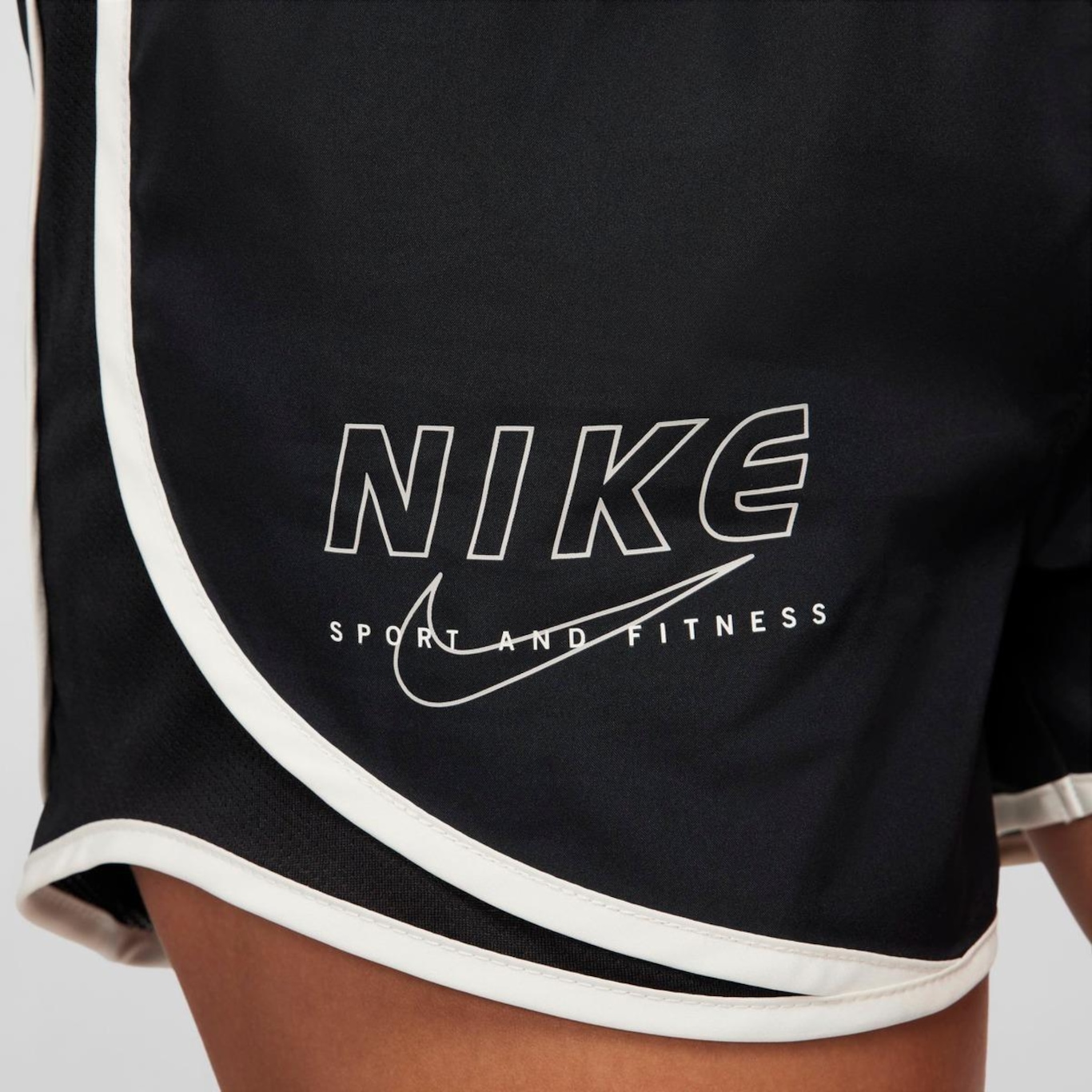 Short Nike One Tempo - Feminino - Foto 5