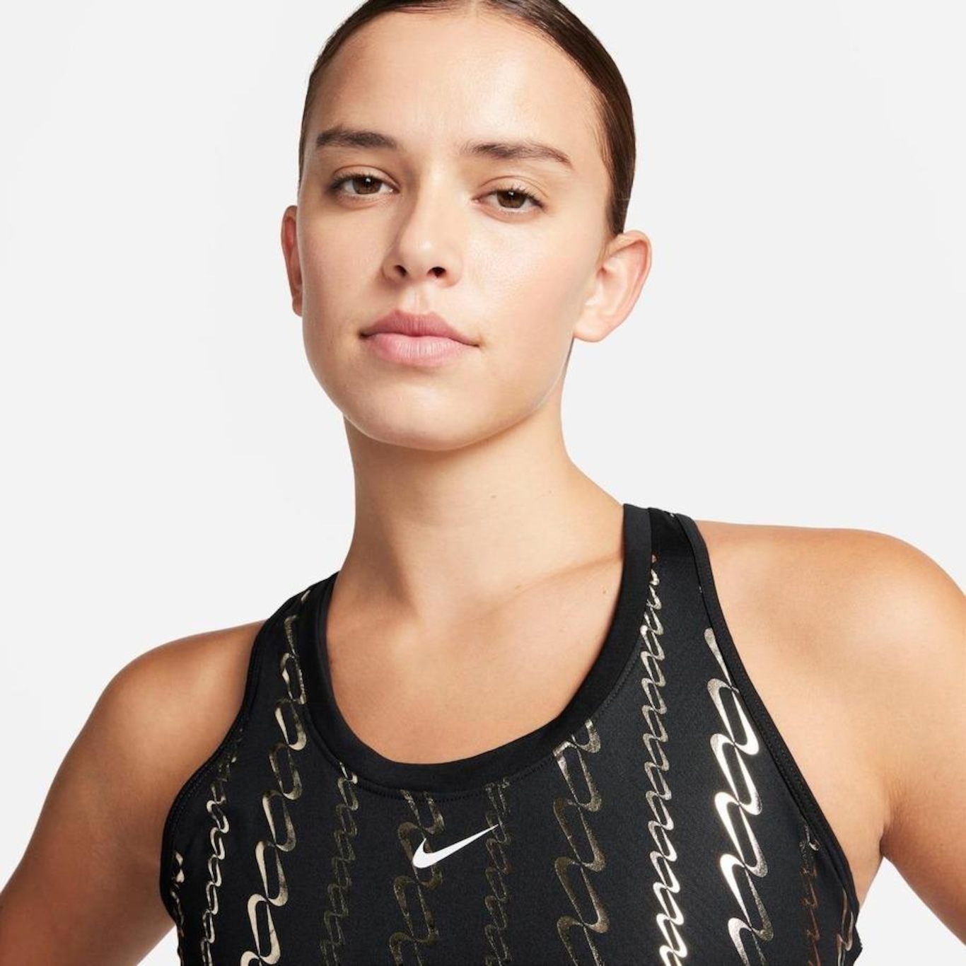 Camiseta Regata Nike Dri-Fit One - Feminina - Foto 3