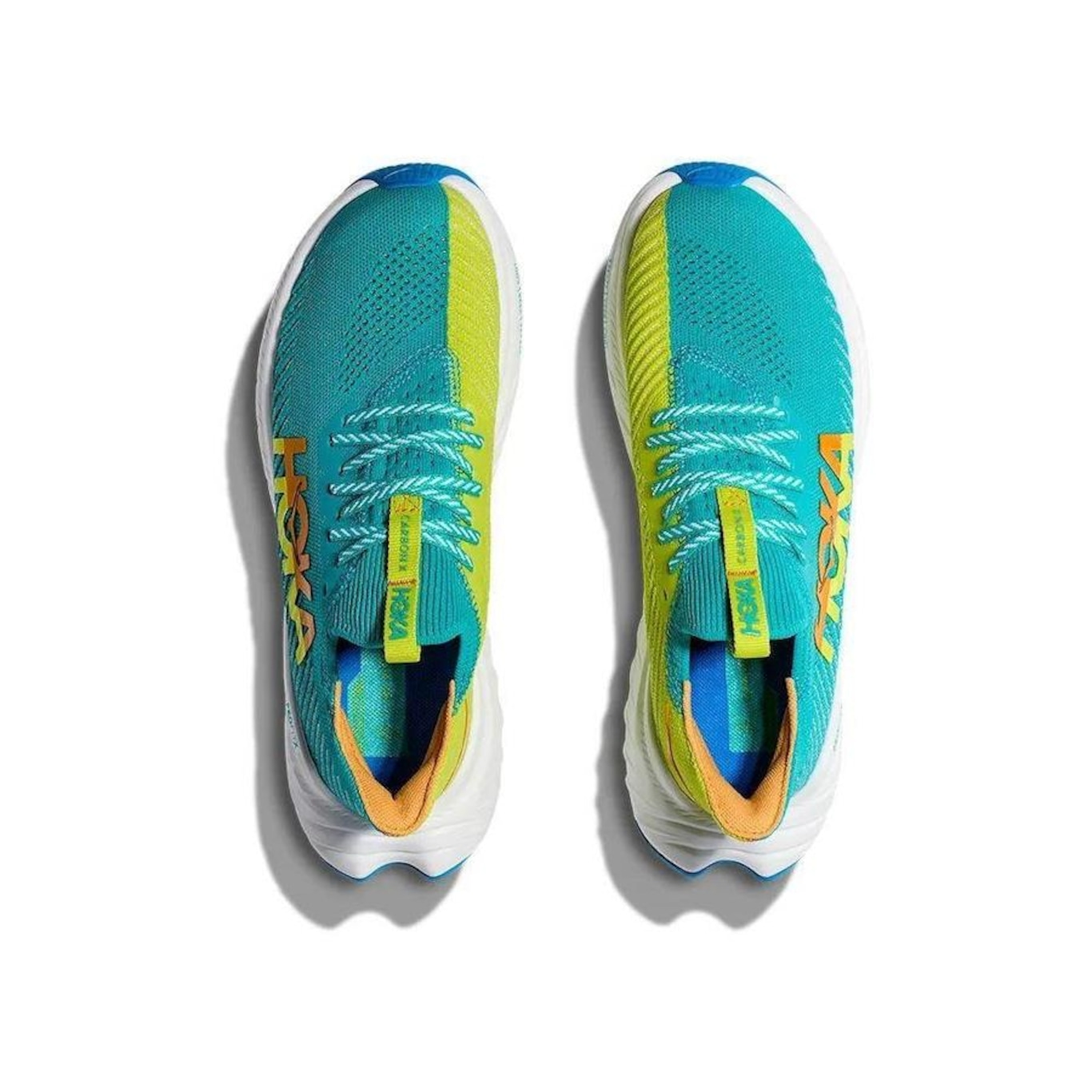 Tênis Hoka One One Carbon X 3 - Feminino - Foto 4