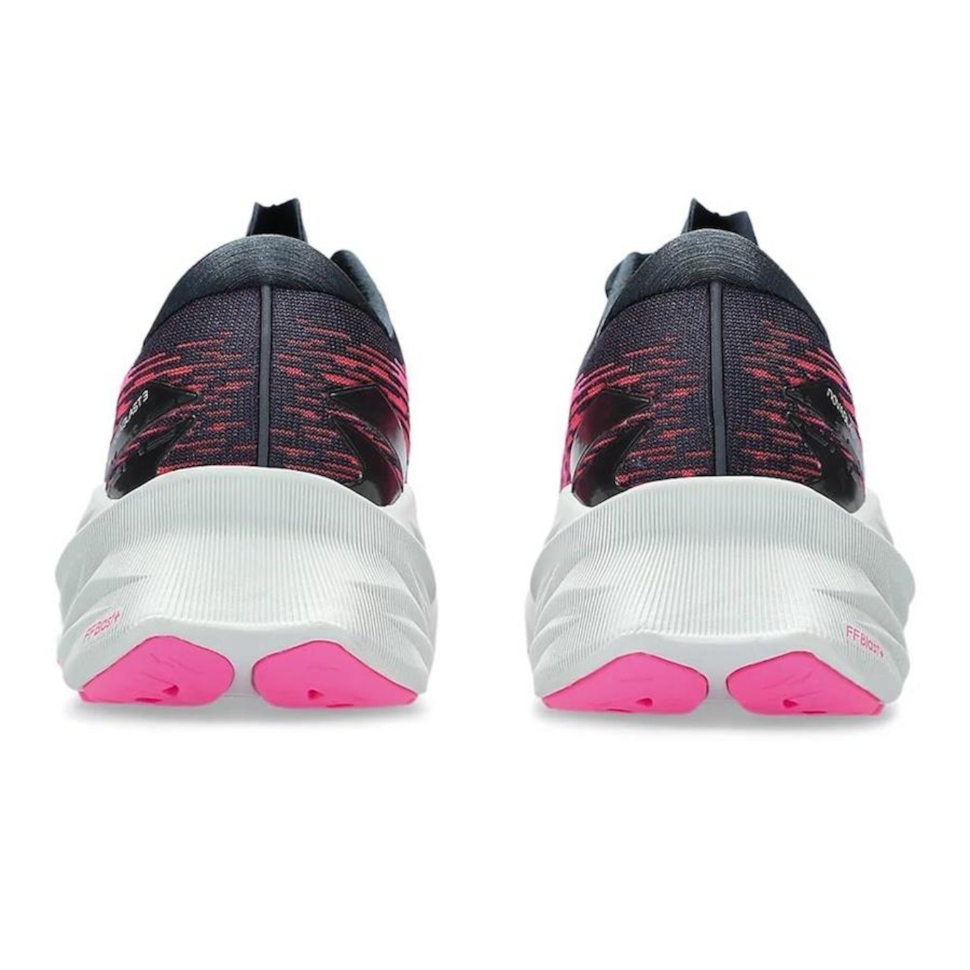 Tênis Asics Novablast 3 - Feminino - Foto 3