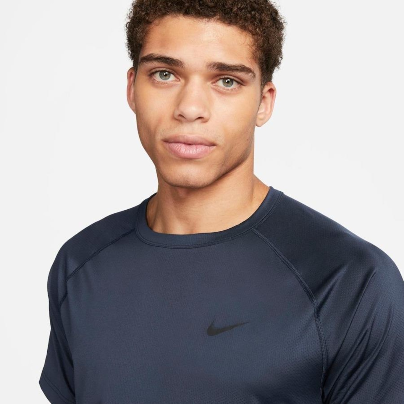 Camiseta Nike Ready Dri-Fit - Masculina - Foto 3