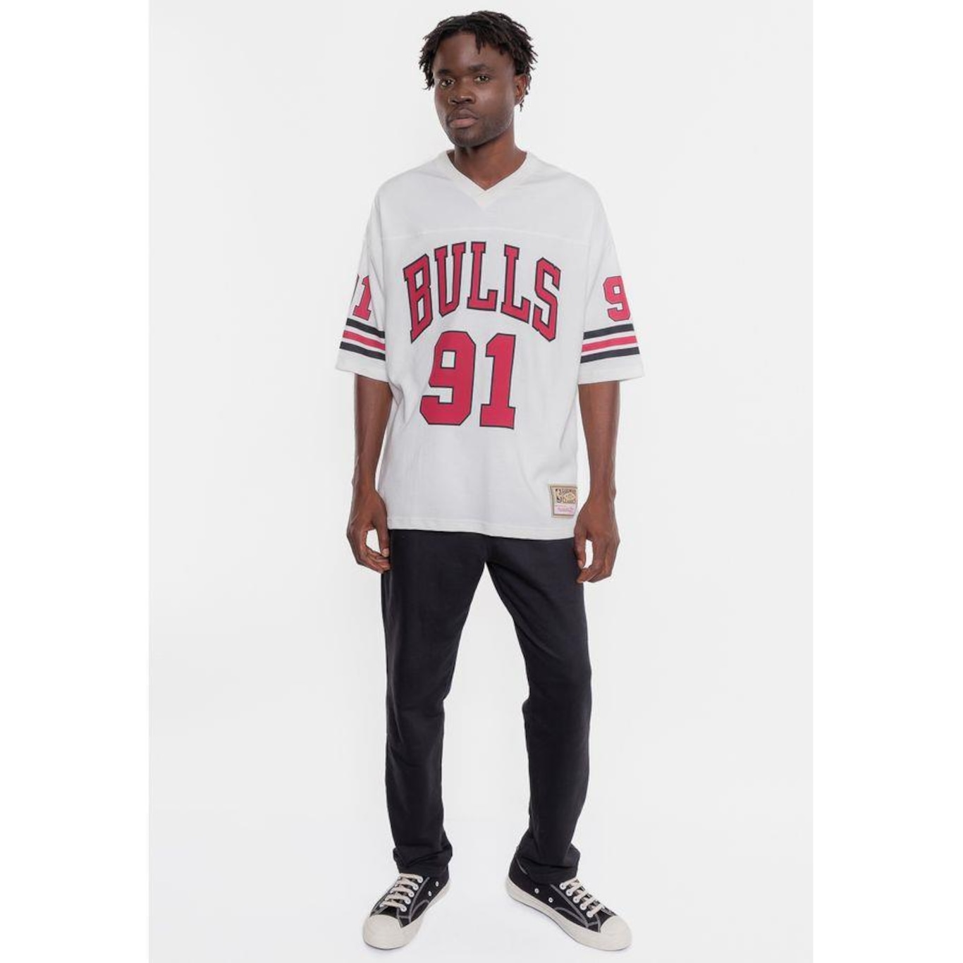 Camiseta Mitchell & Ness Chicago Bulls Football Hwc - Masculina - Foto 5