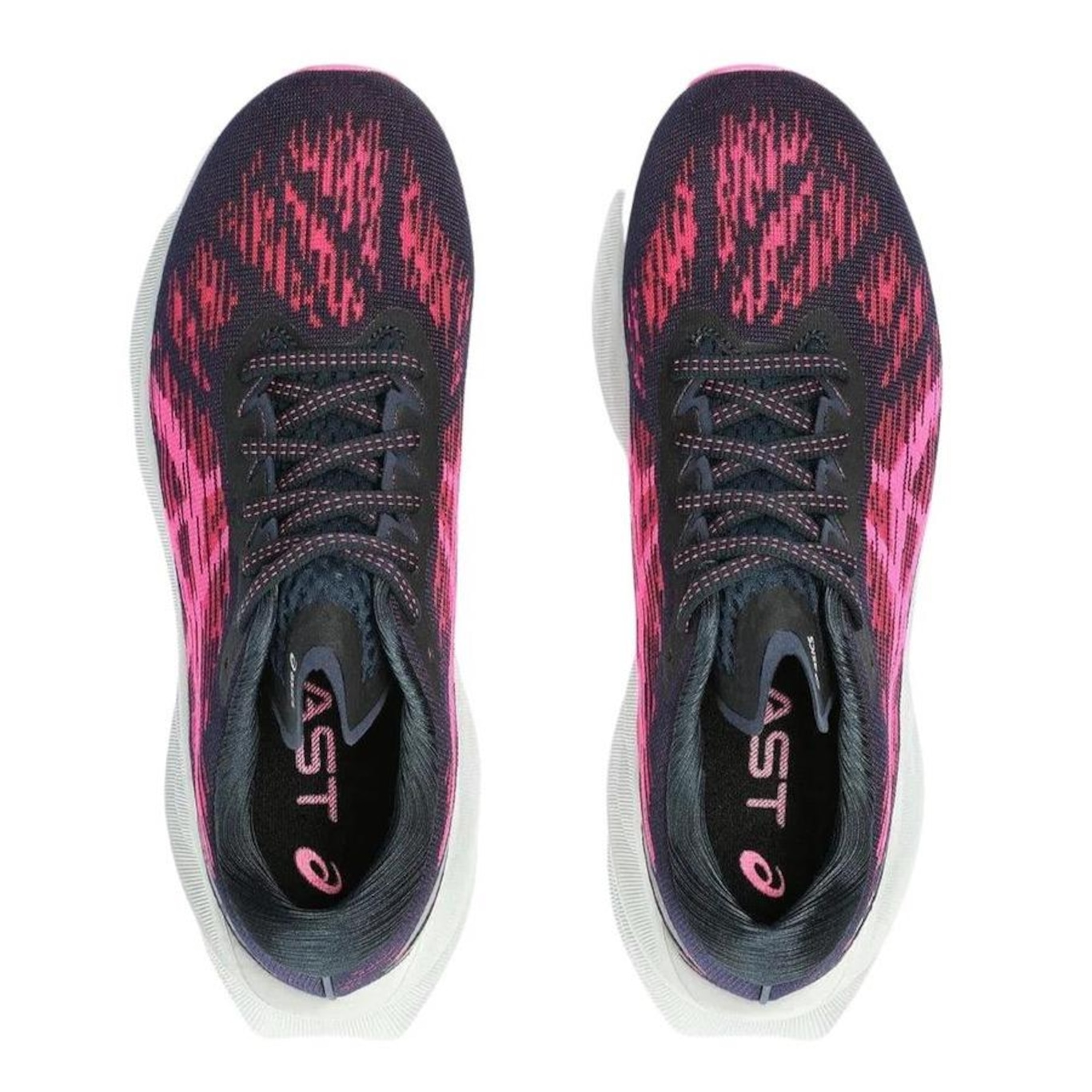 Tênis Asics Novablast 3 - Feminino - Foto 3