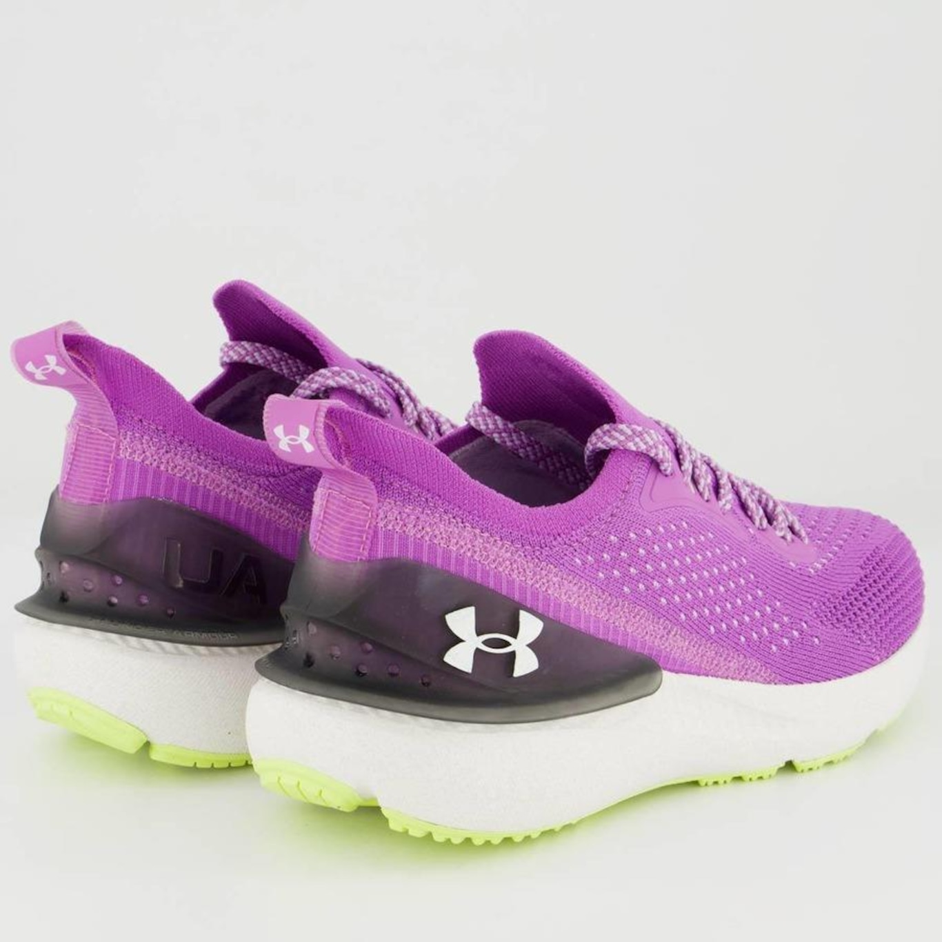 Tênis Under Armour Charged Quicker - Feminino - Foto 3