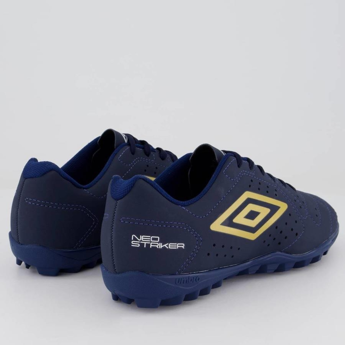 Chuteira Society Umbro Neo Striker - Adulto - Foto 3