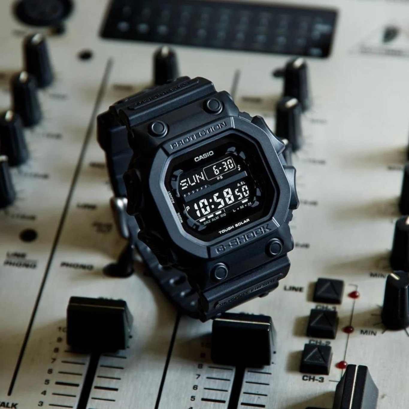 Relógio Digital Casio G-Shock Gx-56Bb-1Dr The King Tough Solar - Foto 3