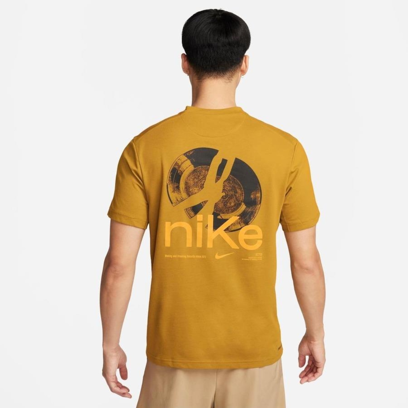 Camiseta Nike Dri-Fit Studio ''72 Primary - Masculina - Foto 2