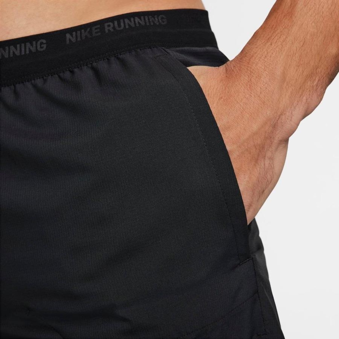 Short Nike Run Energy - Masculino - Foto 5