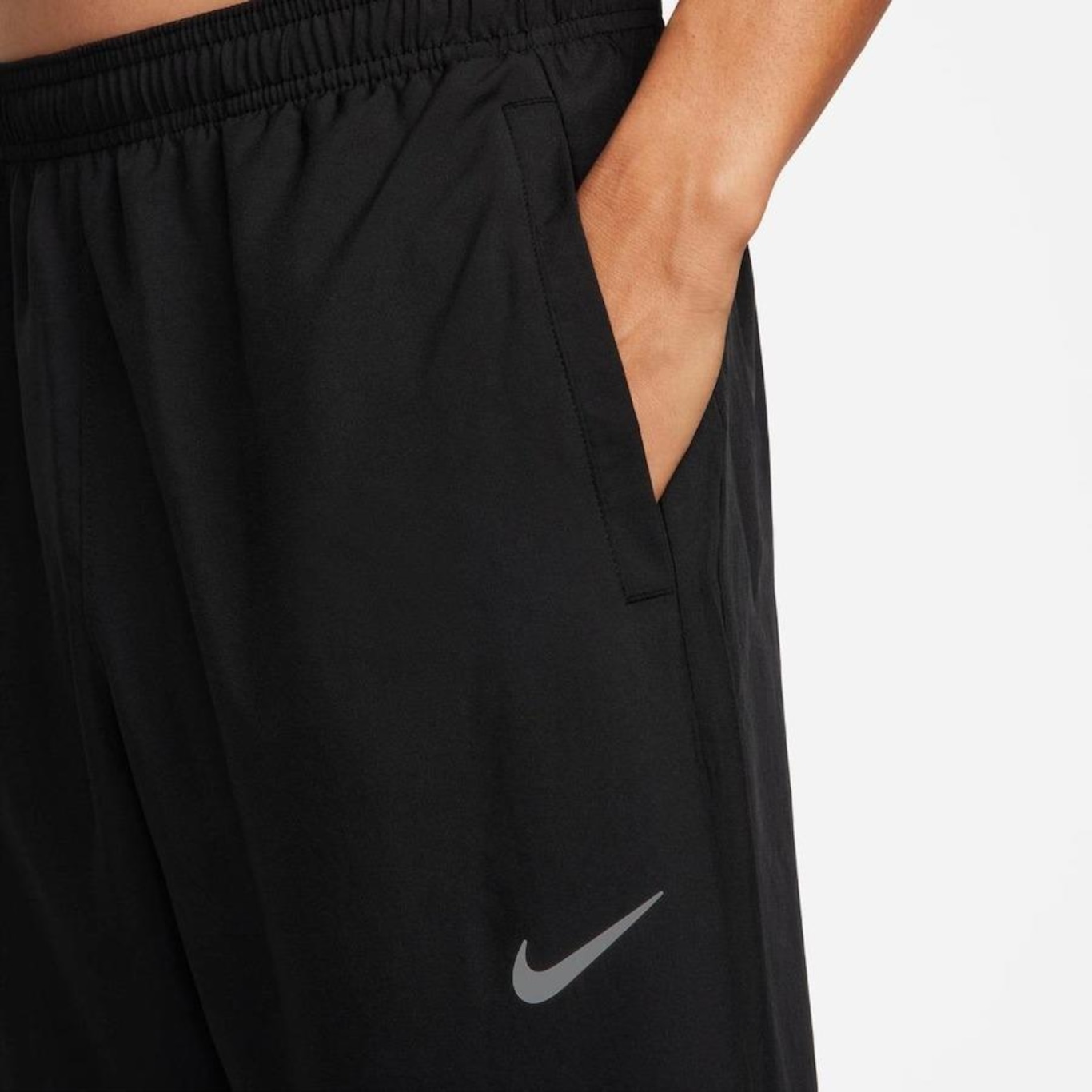 Calça Nike Challenger Woven - Masculina - Foto 4