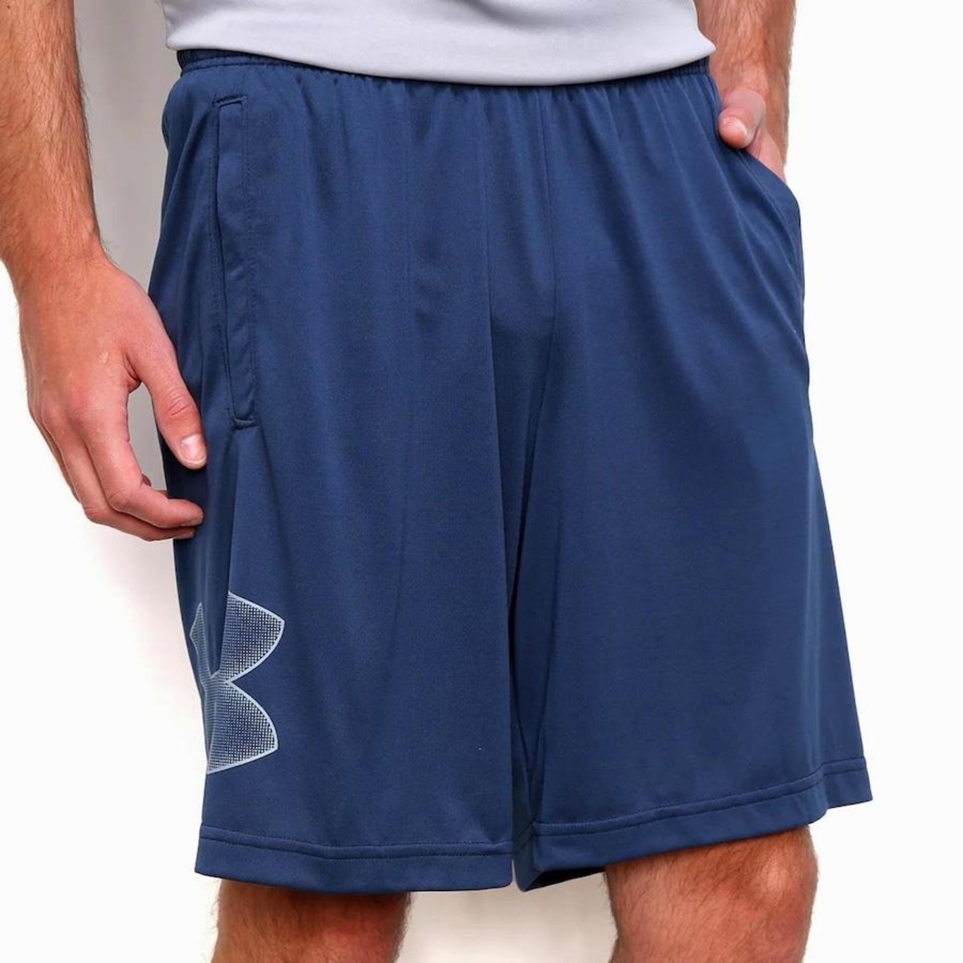 Short Under Armour Tech Graphic Masculino - Marinho E Cinza - Foto 1