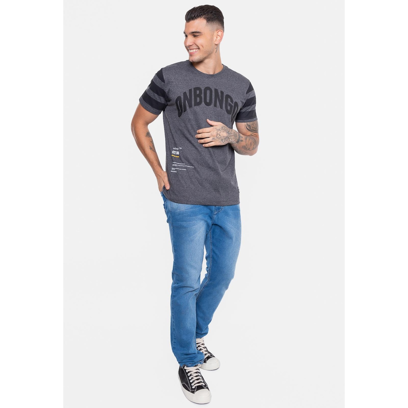 Camiseta Onbongo Especial Cluster - Masculina - Foto 5