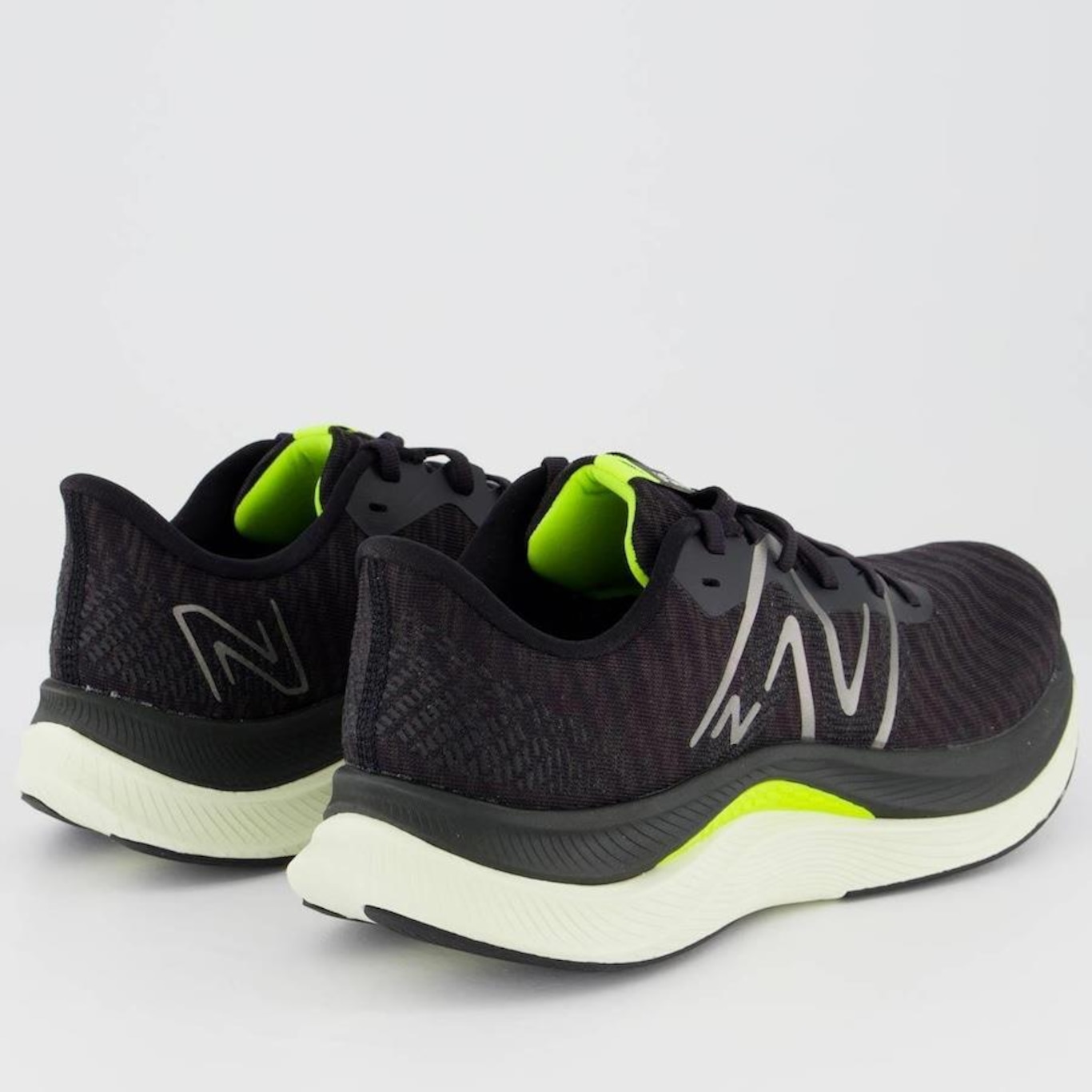 Tênis New Balance Fuelcell Propel V4 - Masculino - Foto 3