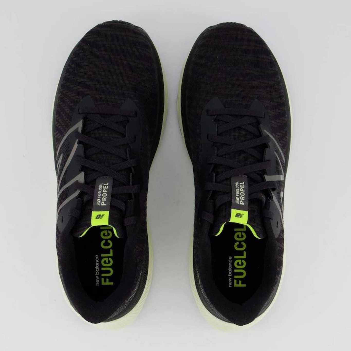 Tênis New Balance Fuelcell Propel V4 - Masculino - Foto 4