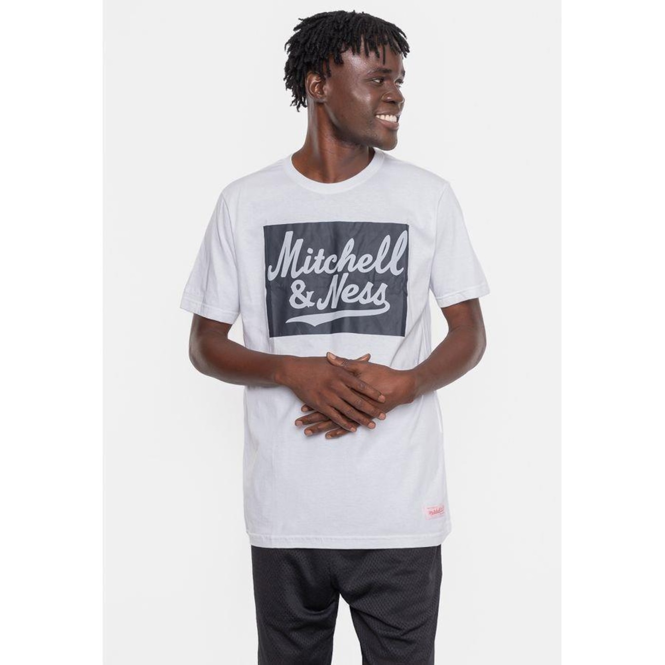 Camiseta Mitchell & Ness Masculina Estampada Off White - Mitchell & Ness - Foto 3