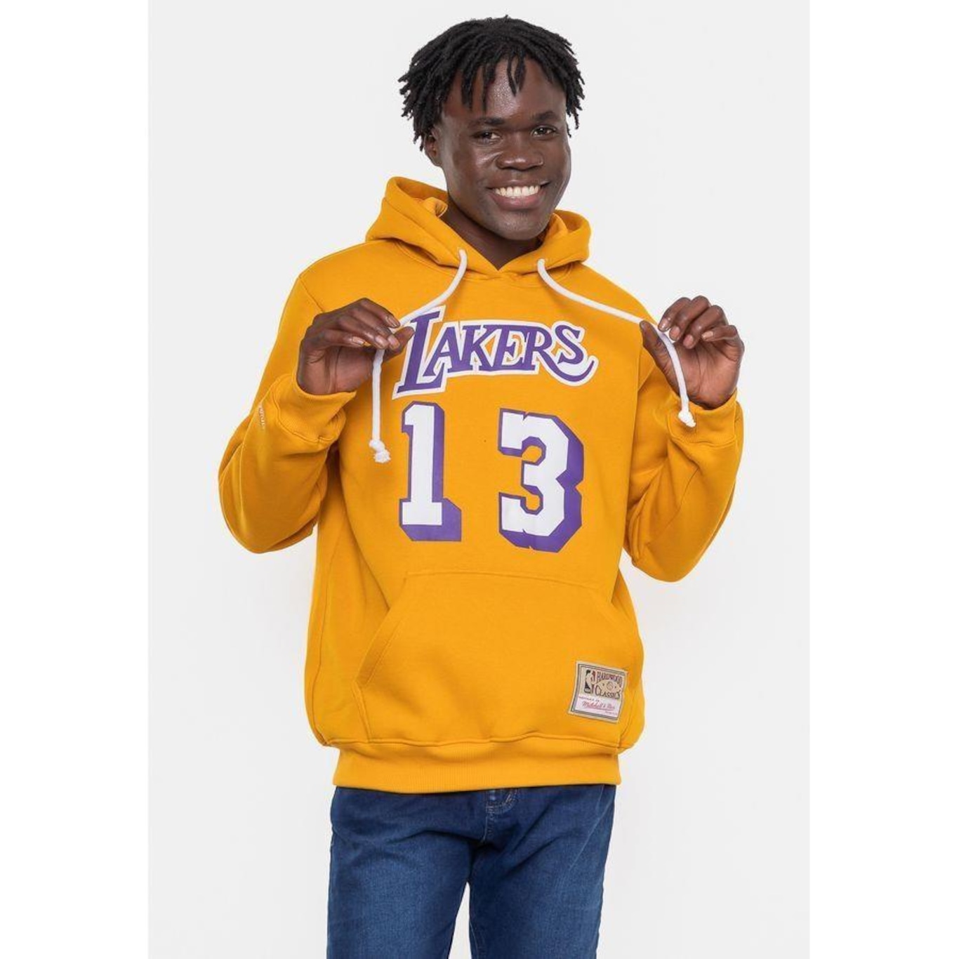 Blusão de Moletom com Capuz Mitchell & Ness Chamberlain Los Angeles Lakers Mostarda - Masculino - Foto 3