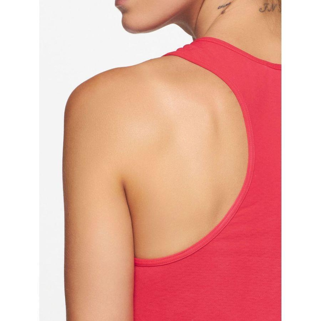 Camiseta Regata Bodyforsure Lisa Beach Sports - Feminina - Foto 5