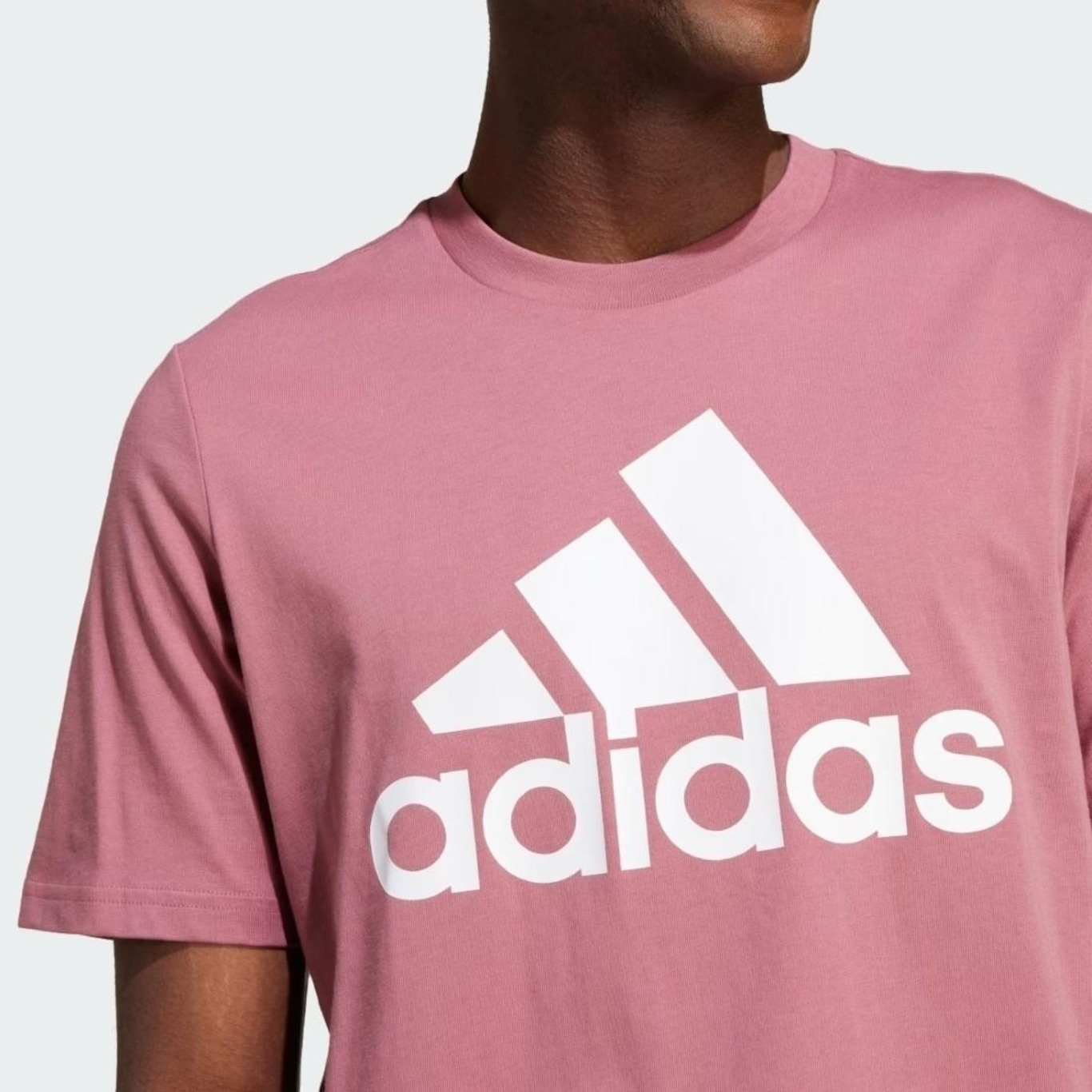 Camiseta adidas Big Logo - Masculina - Foto 4