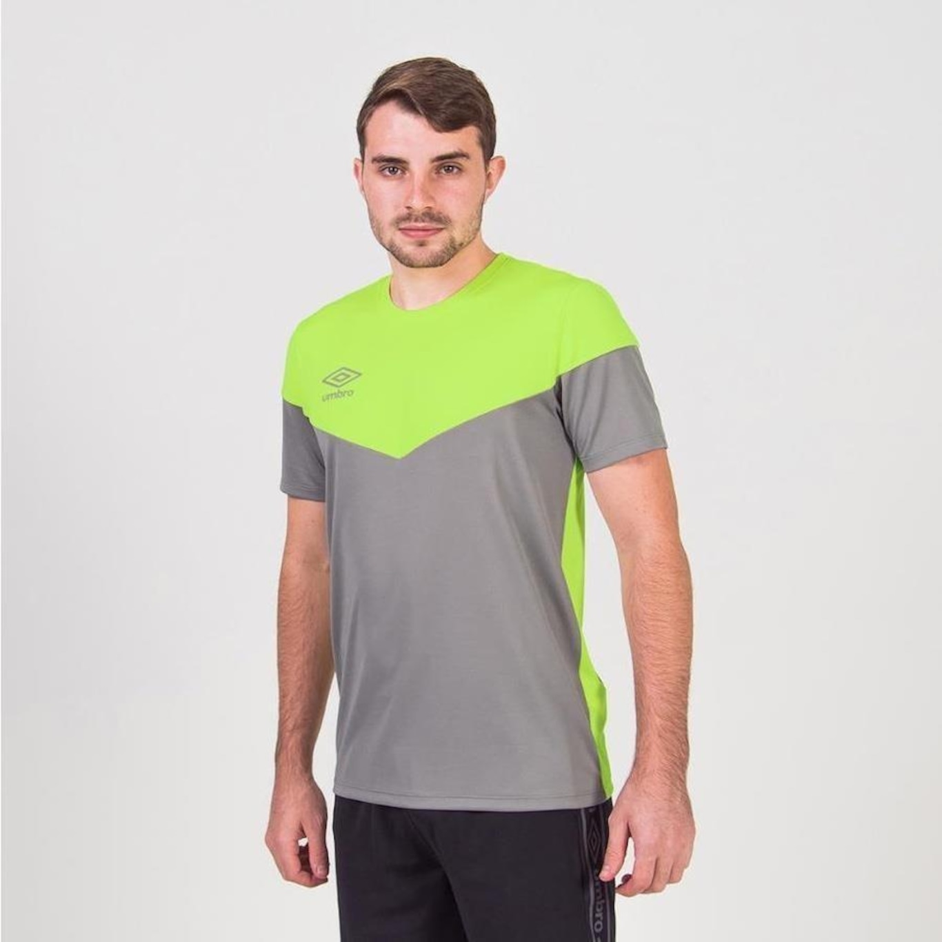 Camiseta Umbro Stadion - Masculina - Foto 3