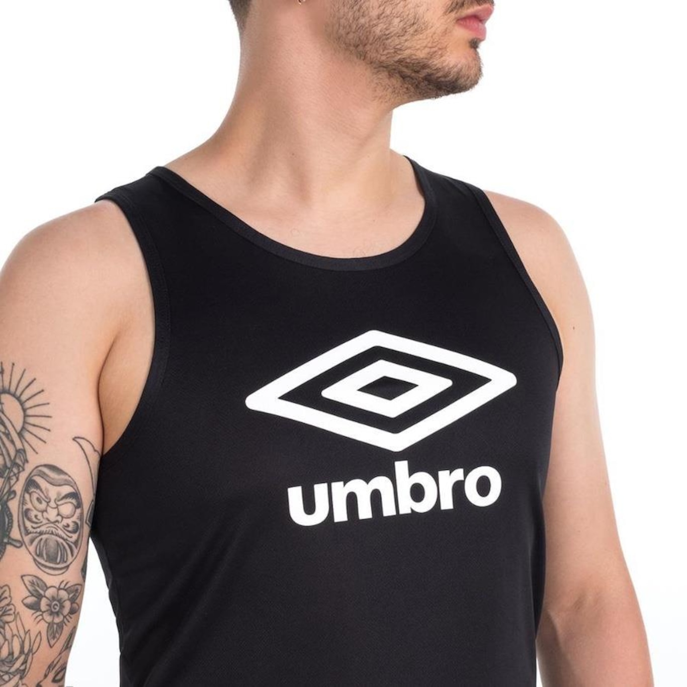 Camiseta Regata Umbro Essential Diamond - Masculina - Foto 4