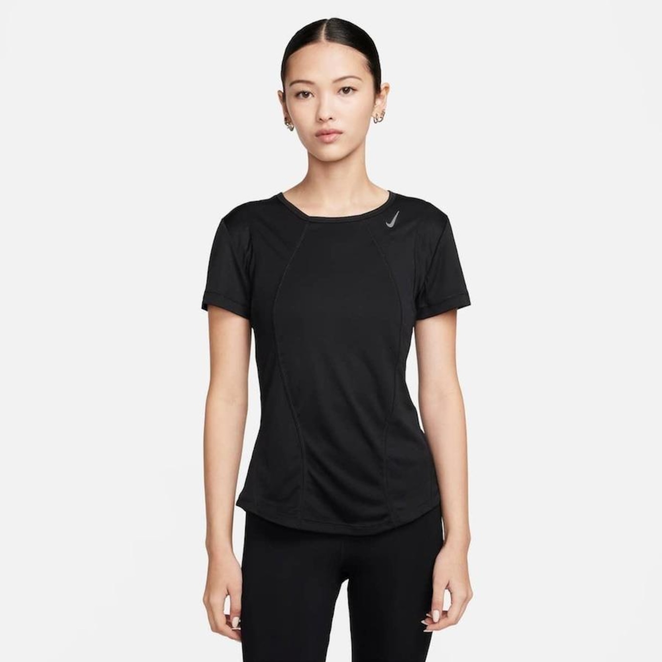 Camiseta Nike Dri-Fit Fast - Feminina - Foto 1