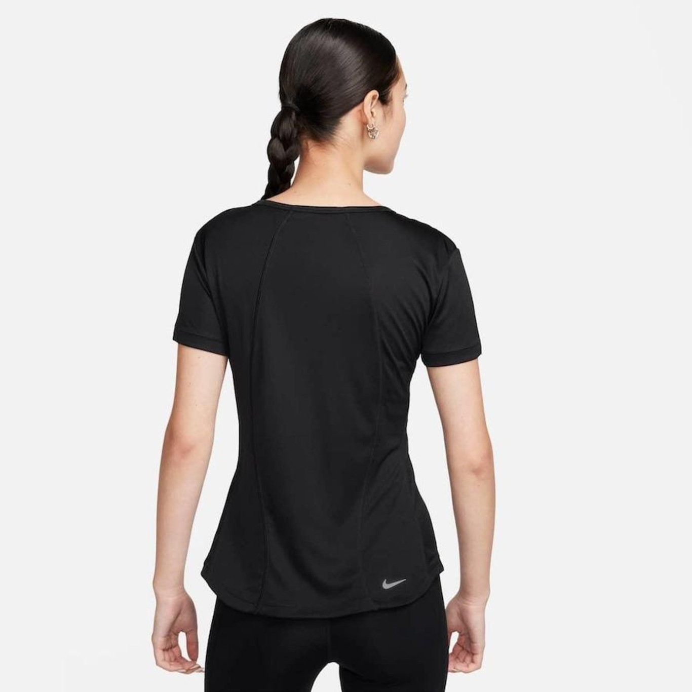 Camiseta Nike Dri-Fit Fast - Feminina - Foto 2