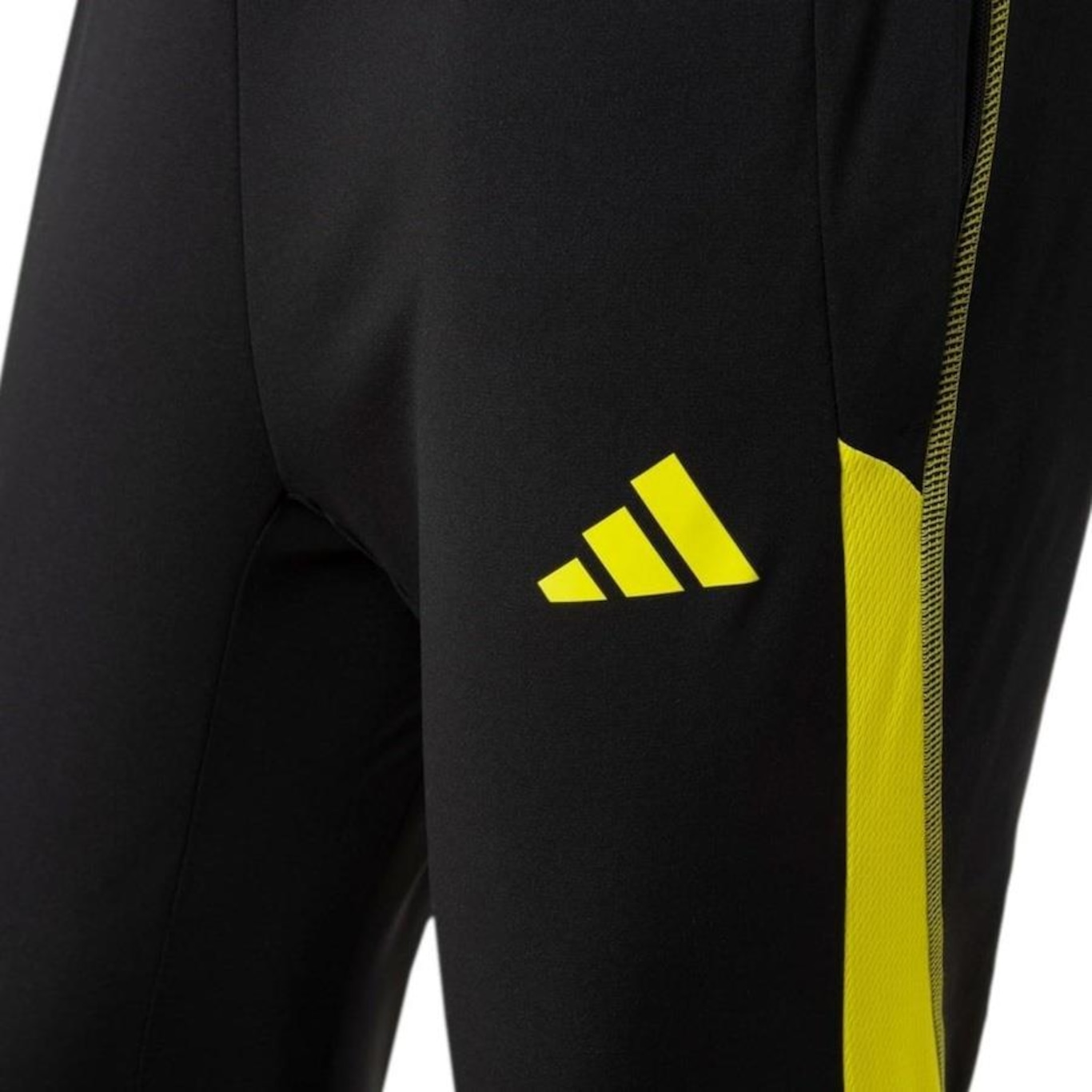 Calça do Flamengo adidas Treino e Viagem - Masculina - Foto 4