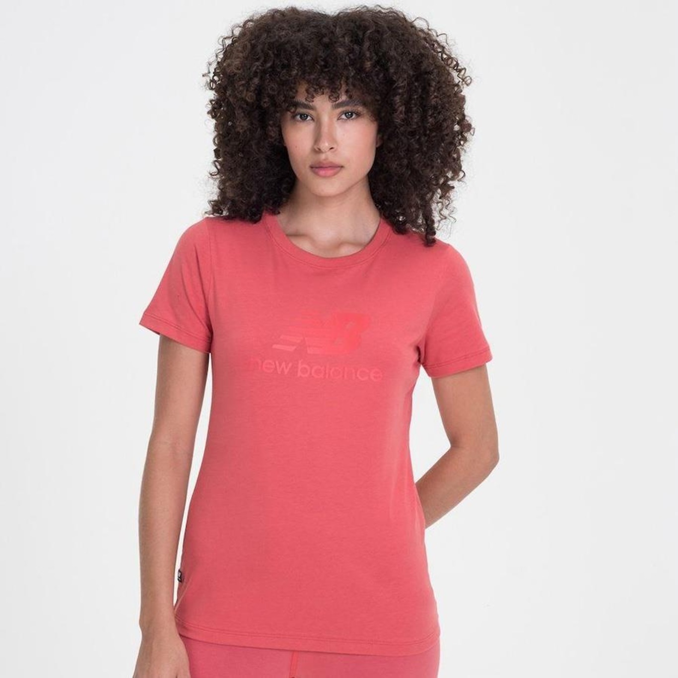 Camiseta New Balance Essentials Basic - Feminina - Foto 1