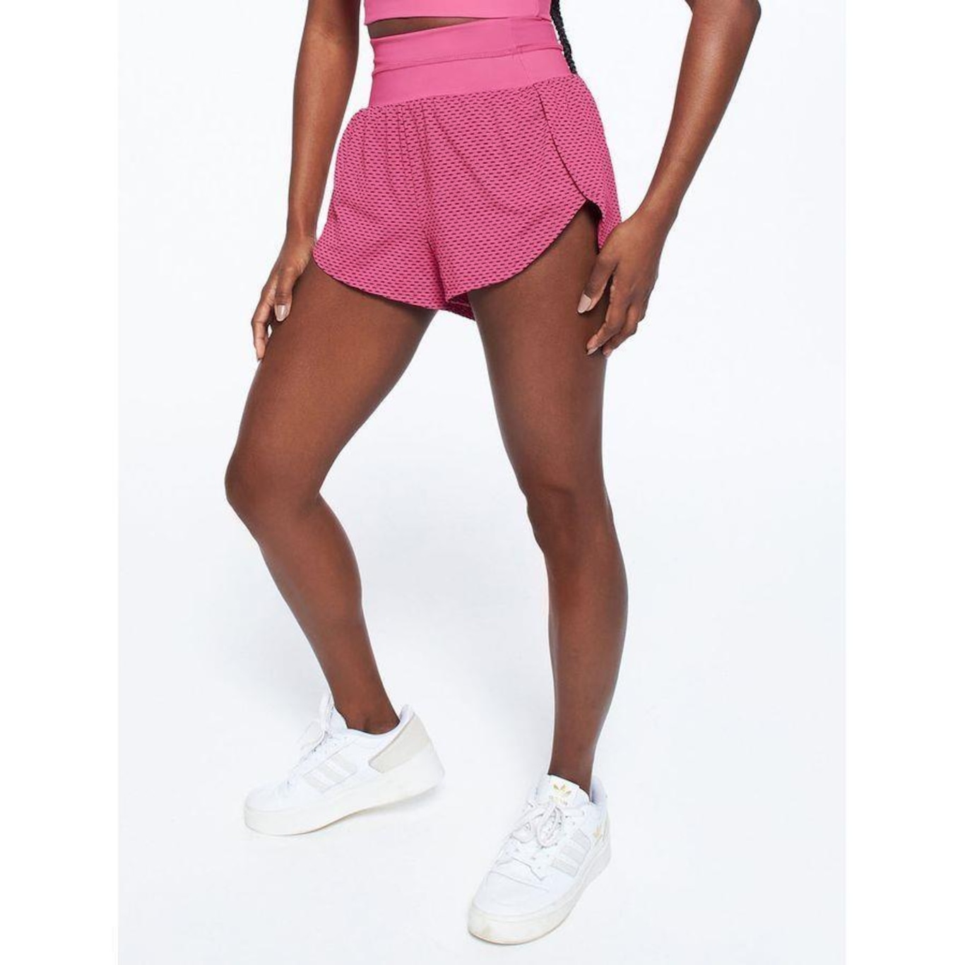 Shorts Bodyforsure Liso Essentials - Feminino - Foto 4