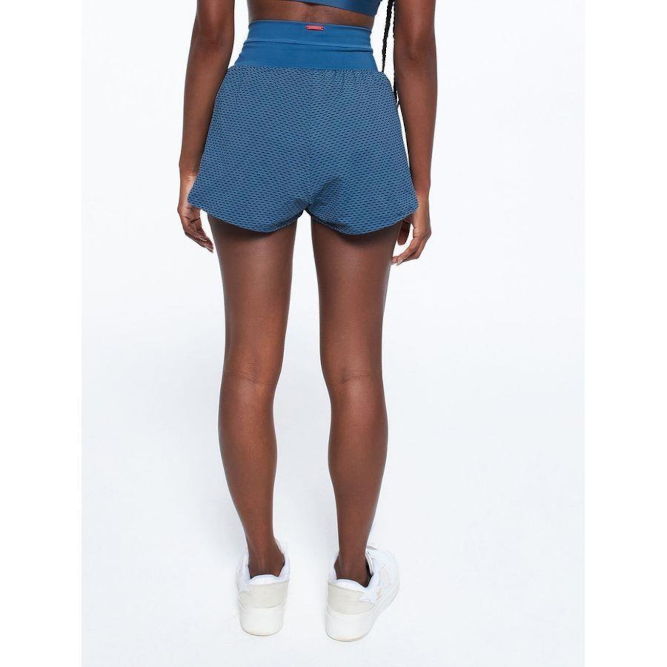 Shorts Bodyforsure Liso Essentials - Feminino - Foto 3