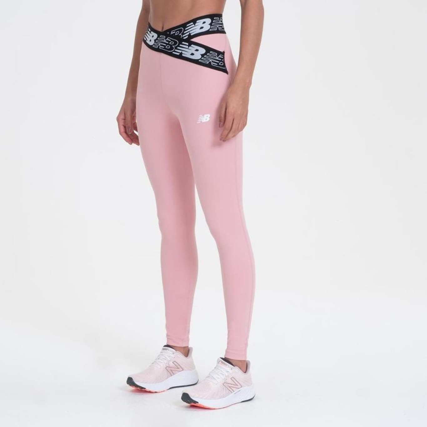 Calça Legging New Balance Relentless - Feminina - Foto 2