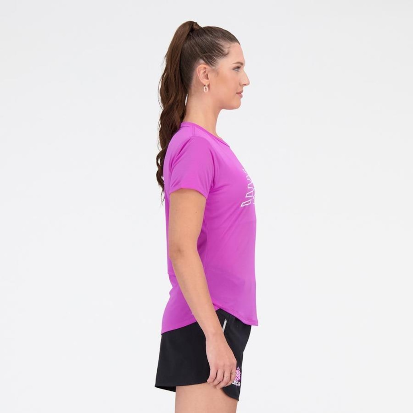 Camiseta New Balance Accelerate Print - Feminina - Foto 3