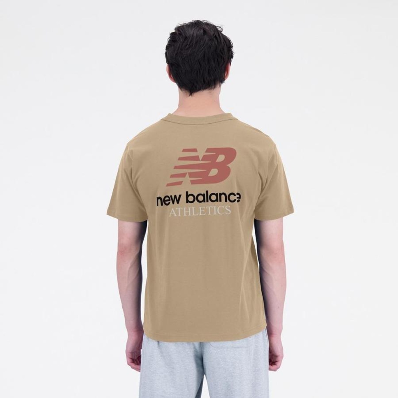 Camiseta New Balance Athletics Graphic - Masculina - Foto 2