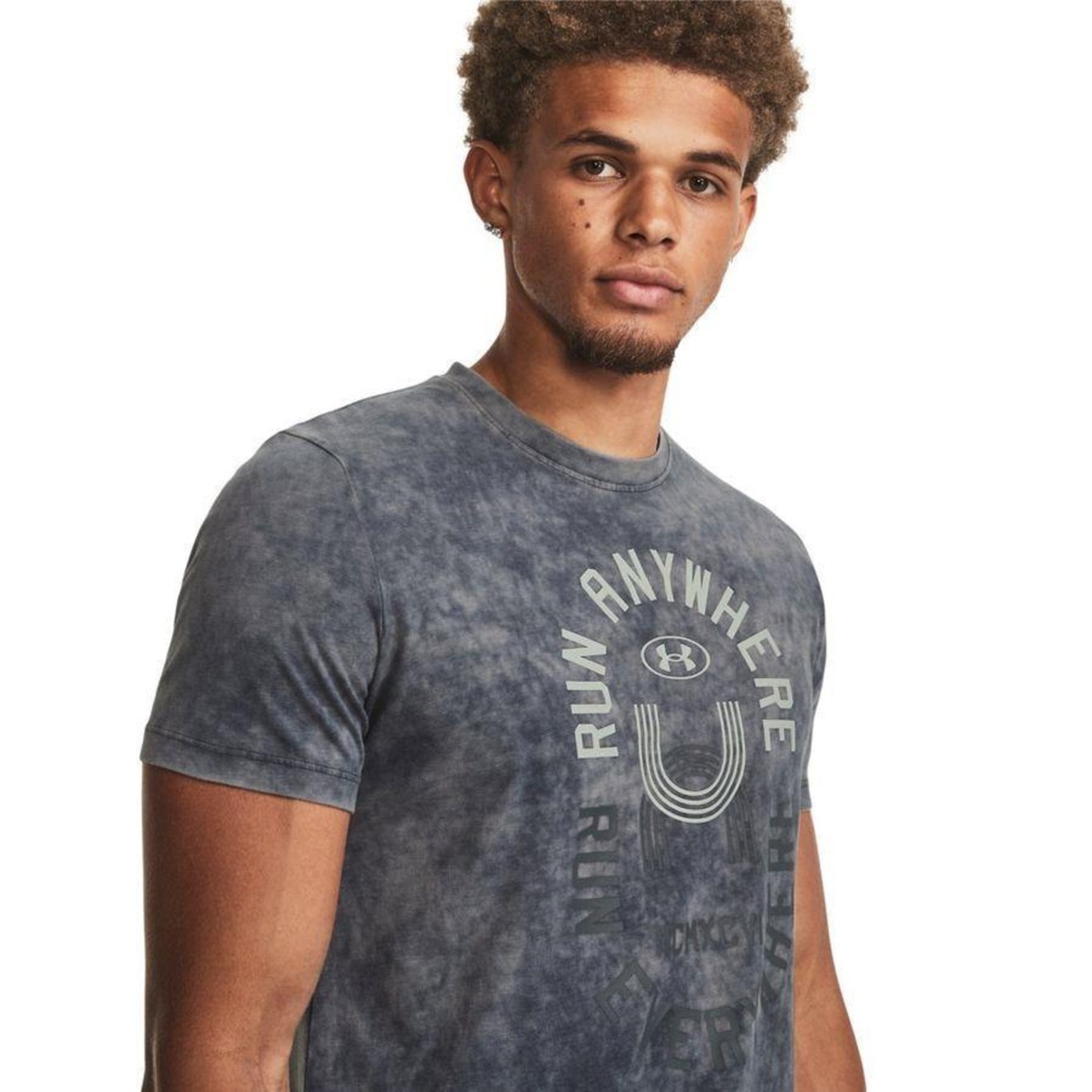 Camiseta de Corrida Under Armour Everywhere - Masculina - Foto 4