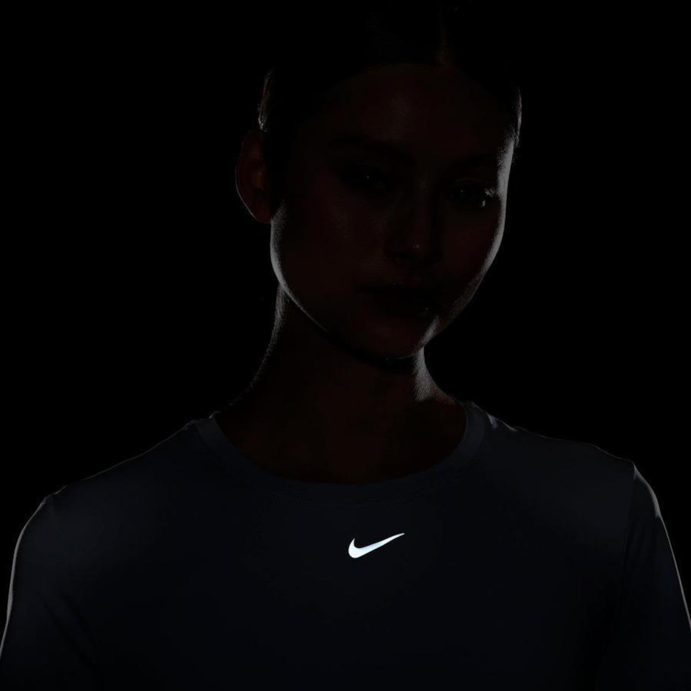 Camiseta Feminina Nike Manga Curta Dri-fit One Classic - Foto 6