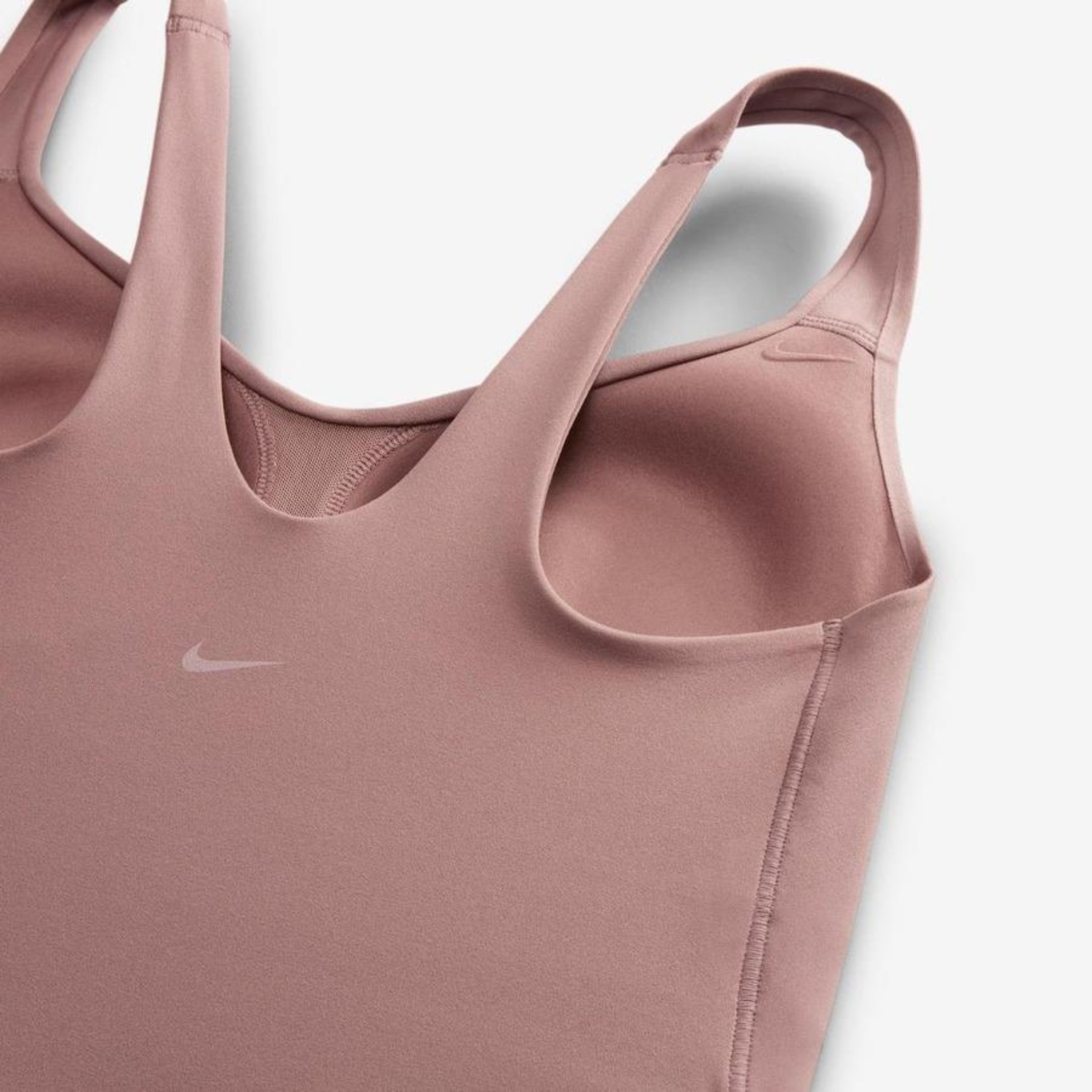 Top Fitness Nike Dri-Fit Alate - Feminino - Foto 4