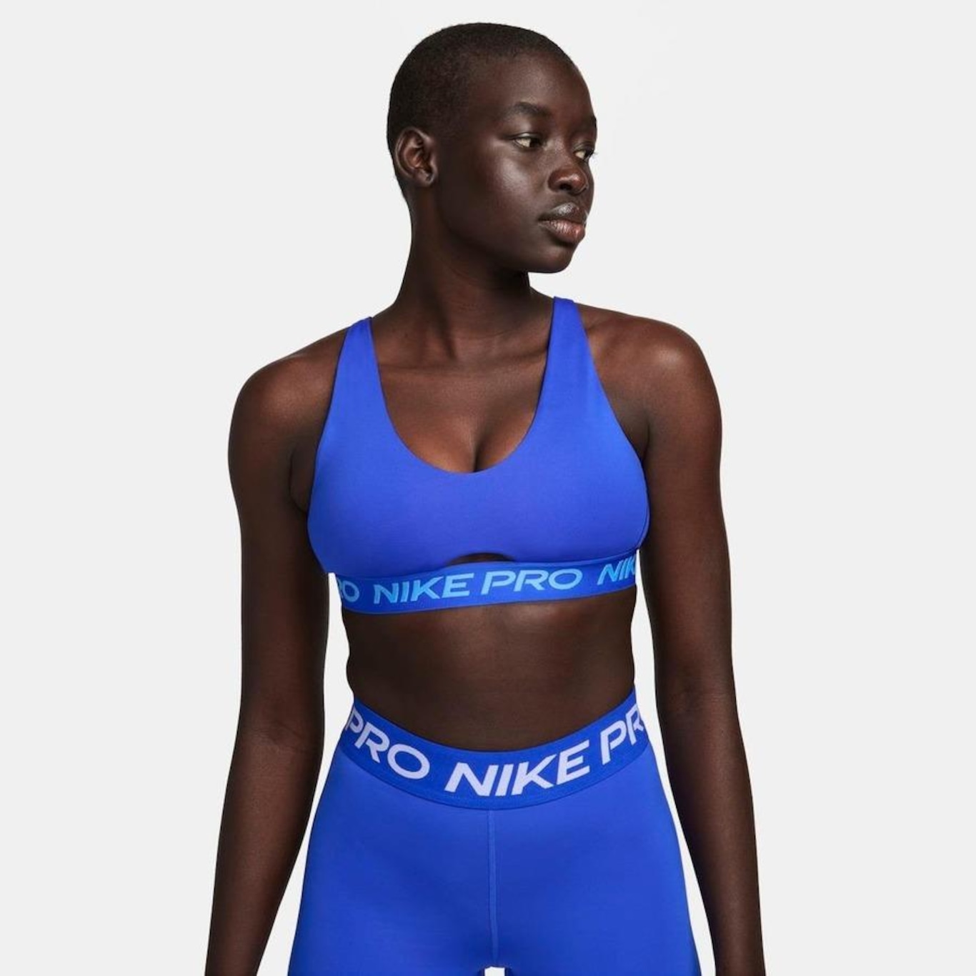 Top Fitness Nike Pro Indy Plunge - Feminino - Foto 1