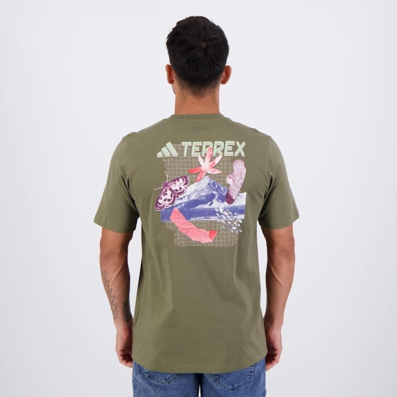 Camiseta adidas Terrex Grafica - Masculina - Foto 4