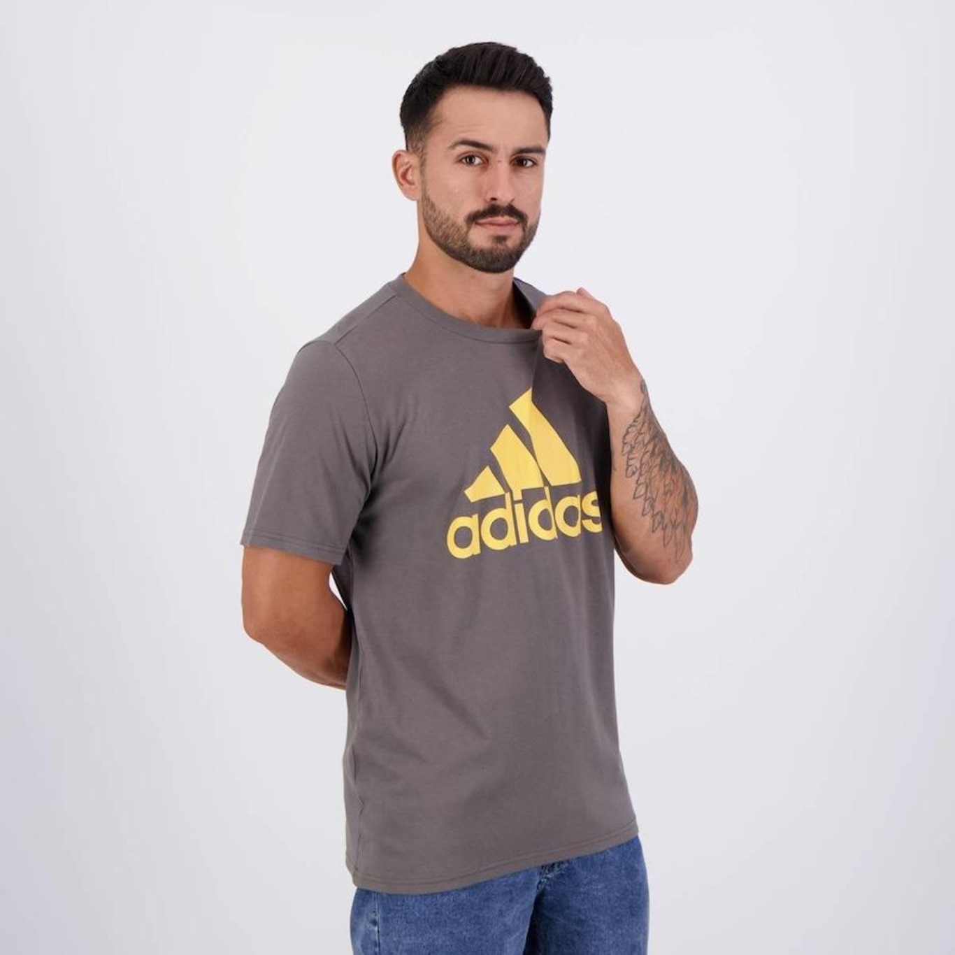 Camiseta adidas Big Logo - Masculina - Foto 2