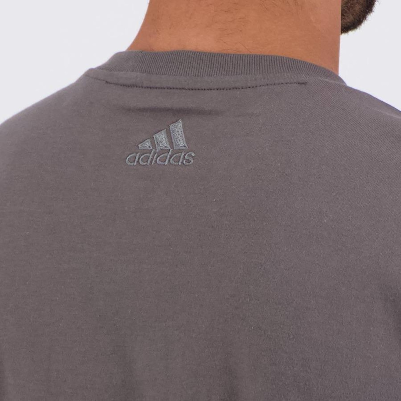 Camiseta adidas Big Logo - Masculina - Foto 6