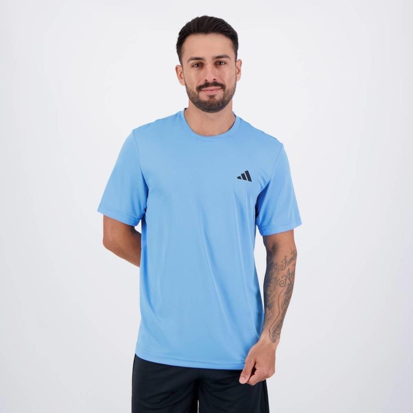 Camiseta adidas Training Essentials - Masculina - Foto 1