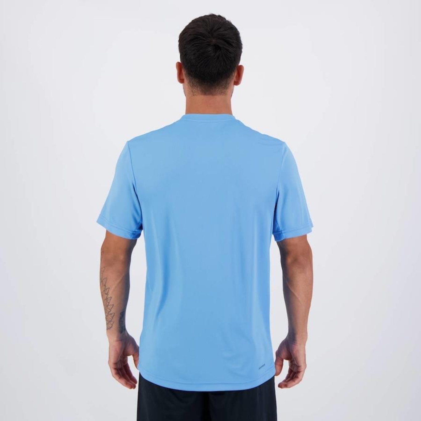 Camiseta adidas Training Essentials - Masculina - Foto 4